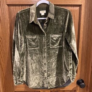 Maeve by Anthropologie Olive Crushed Velvet Button Down Shirt Top Size 2